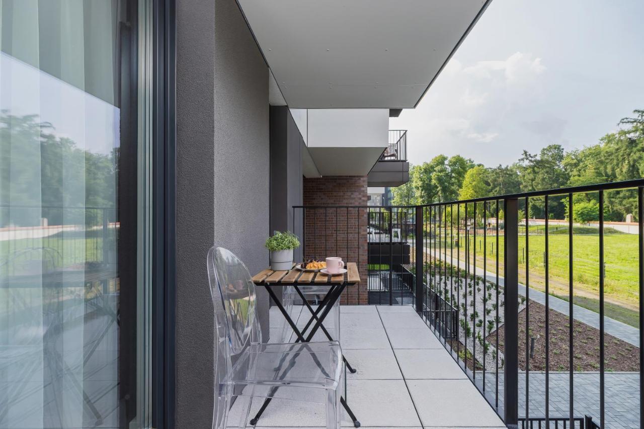Studio Balcony