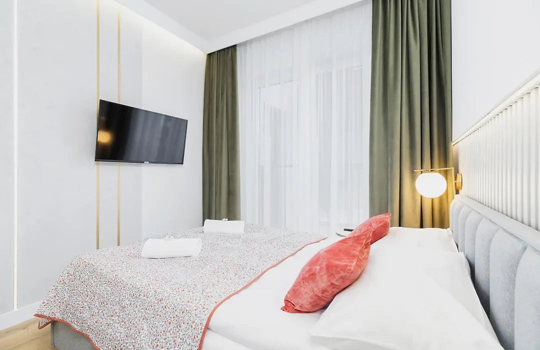 Apartments Old Town Rakowicka By Noclegi Renters-1